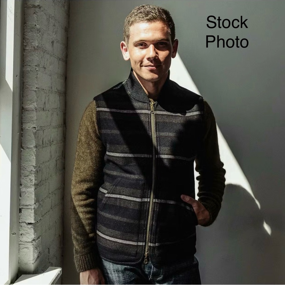 TAYLOR STITCH Reversible Vest Beach Cloth Wool Charcoal Blanket Stripe 40 #729